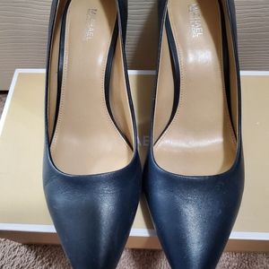 Michael Kors, size 9.5, Navy